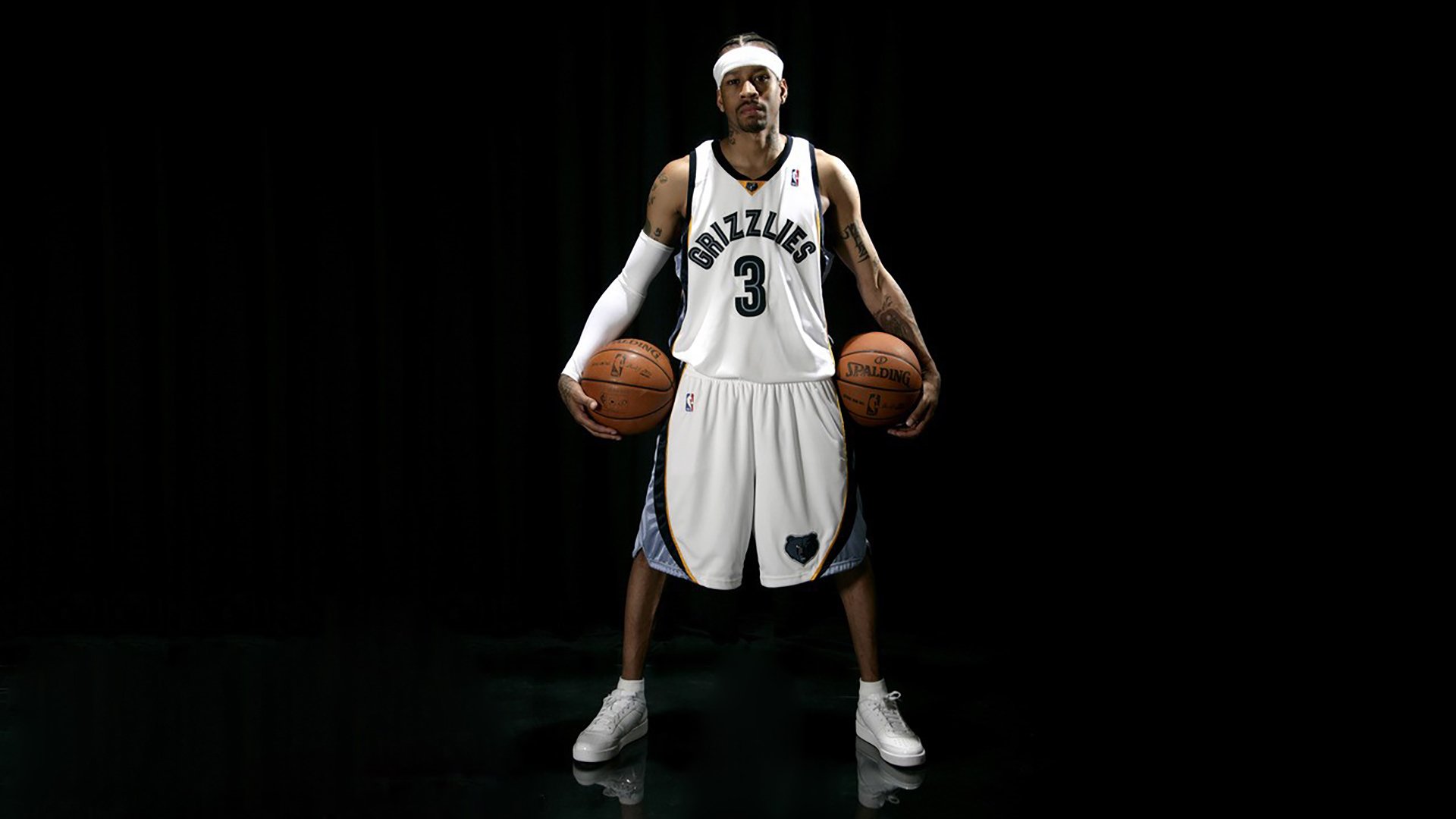 世界杯落幕后 多座欧冠球队主场举办以世界杯为主题的球迷派对